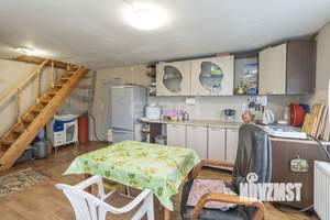 Дом 80м&sup2;, 2-этажный, участок 12 сот.  