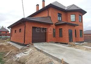 Дом 240м², 2-этажный, участок 8 сот.  