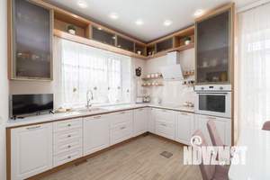 Дом 133м&sup2;, 2-этажный, участок 8 сот.  