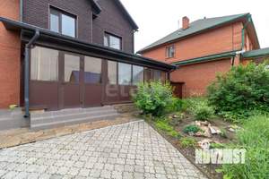 Дом 200м&sup2;, 2-этажный, участок 12 сот.  