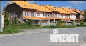 Таунхаус 240м², 3-этажный, участок 15 сот.  
