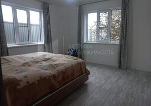 Дом 205м&sup2;, 2-этажный, участок 6 сот.  