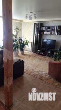 Коттедж 210м², 2-этажный, участок 12 сот.  