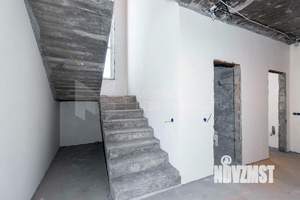 Коттедж 140м², 2-этажный, участок 5 сот.  