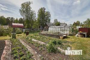 Дом 60м&sup2;, 2-этажный, участок 11 сот.  