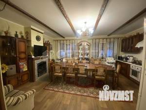 Дом 296м&sup2;, 2-этажный, участок 8 сот.  