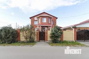 Дом 269м², 2-этажный, участок 12 сот.  