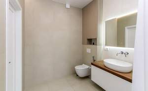 Дом 183м&sup2;, 2-этажный, участок 8 сот.  