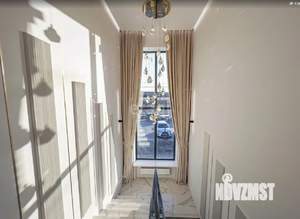 Дом 266м&sup2;, 2-этажный, участок 8 сот.  