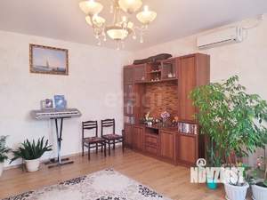 Дом 254м&sup2;, 2-этажный, участок 10 сот.  