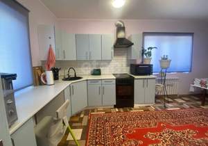 Дом 150м&sup2;, 2-этажный, участок 10 сот.  