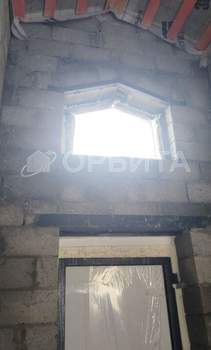 Дом 100м&sup2;, 2-этажный, участок 0 сот.  