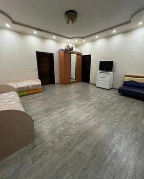 Дом 368м&sup2;, 2-этажный, участок 7 сот.  