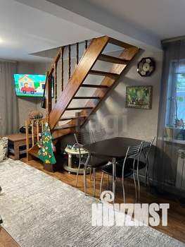 Дом 50м², 2-этажный, участок 6 сот.  