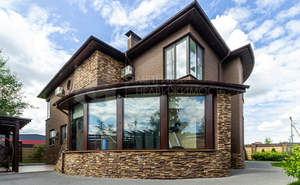 Дом 350м&sup2;, 2-этажный, участок 9 сот.  