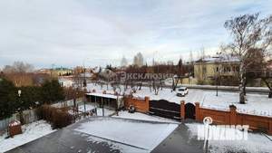 Коттедж 398м², 3-этажный, участок 15 сот.  