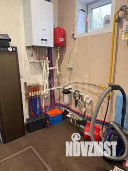 Дом 140м&sup2;, 2-этажный, участок 6 сот.  