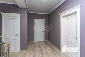 Дом 262м², 2-этажный, участок 11 сот.  