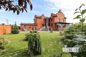 Дом 633м&sup2;, 3-этажный, участок 15 сот.  