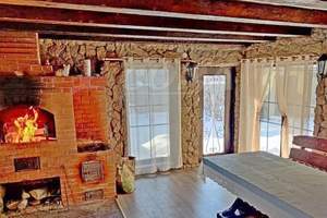 Дом 280м&sup2;, 2-этажный, участок 8 сот.  