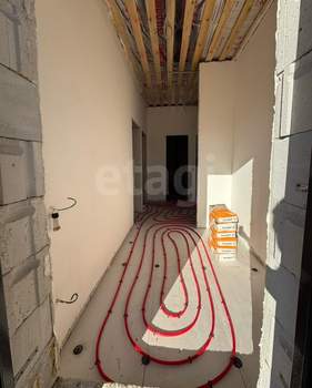 Дом 95м&sup2;, 1-этажный, участок 5 сот.  