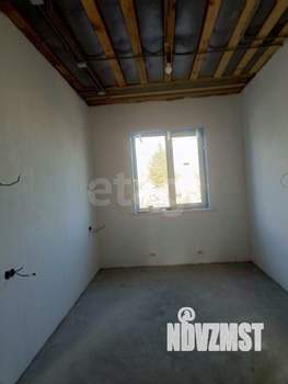 Дом 95м&sup2;, 1-этажный, участок 4 сот.  