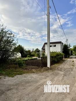 Дом 50м&sup2;, 2-этажный, участок 6 сот.  