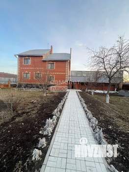 Дом 400м², 3-этажный, участок 13 сот.  