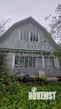 Дом 36м², 2-этажный, участок 6 сот.  