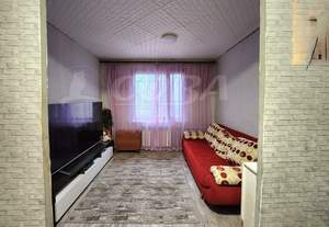 Дом 42м&sup2;, 2-этажный, участок 6 сот.  