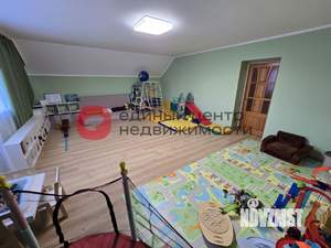 Дом 392м², 3-этажный, участок 7 сот.  