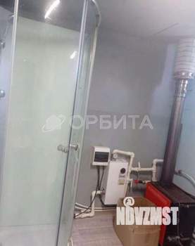 Дом 30м&sup2;, 2-этажный, участок 4 сот.  