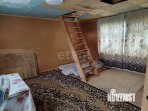 Дом 30м², 2-этажный, участок 5 сот.  