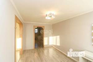 Коттедж 198м², 2-этажный, участок 5 сот.  