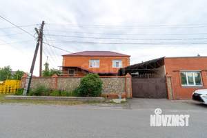 Дом 445м², 2-этажный, участок 10 сот.  