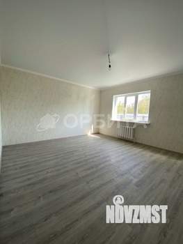 Дом 102м&sup2;, 2-этажный, участок 6 сот.  