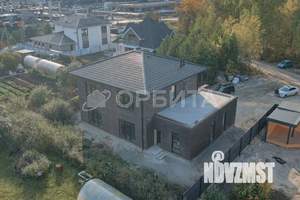 Дом 296м&sup2;, 2-этажный, участок 6 сот.  