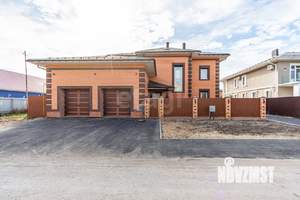 Дом 349м&sup2;, 2-этажный, участок 10 сот.  