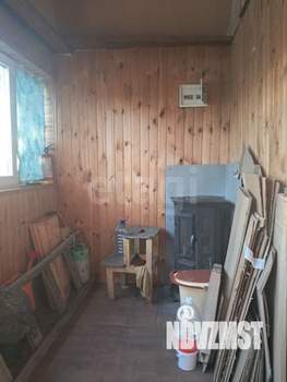 Дом 40м², 2-этажный, участок 10 сот.  