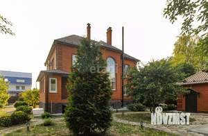 Дом 350м², 3-этажный, участок 11 сот.  