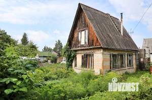 Дом 25м&sup2;, 2-этажный, участок 4 сот.  