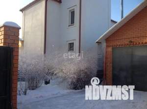 Дом 285м², 3-этажный, участок 14 сот.  