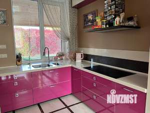 Таунхаус 215м², 2-этажный, участок 2 сот.  