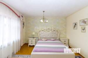 Дом 204м&sup2;, 2-этажный, участок 5 сот.  