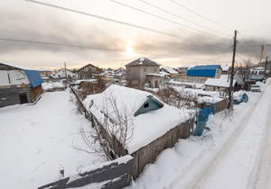 Дом 30м&sup2;, 2-этажный, участок 4 сот.  