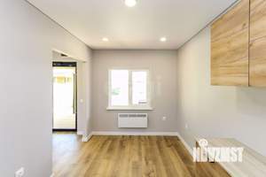 Дом 30м², 1-этажный, участок 8 сот.  