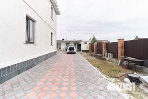 Дом 201м&sup2;, 2-этажный, участок 6 сот.  