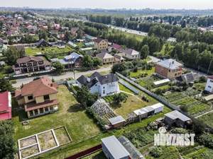 Дом 391м&sup2;, 2-этажный, участок 15 сот.  