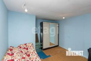 Дом 100м&sup2;, 2-этажный, участок 4 сот.  