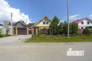 Дом 166м&sup2;, 2-этажный, участок 9 сот.  